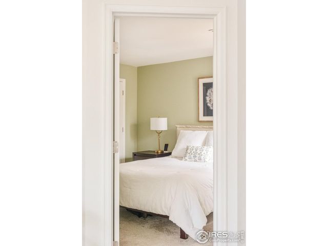 4887 White Rock Cir F, Boulder, CO 80301