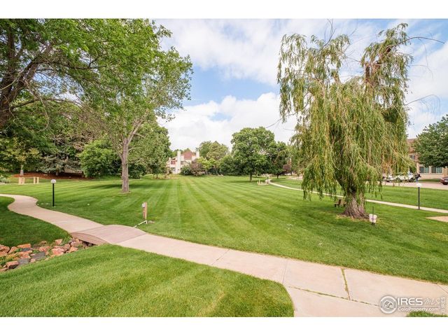 4887 White Rock Cir F, Boulder, CO 80301