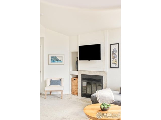 4887 White Rock Cir F, Boulder, CO 80301