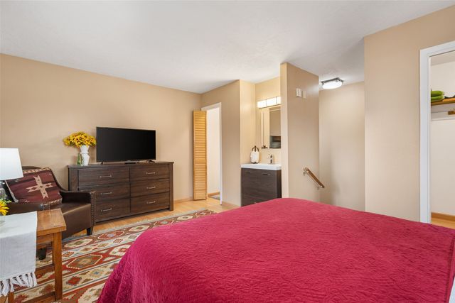 223 E Santa Fe C, Santa Fe, NM 87505