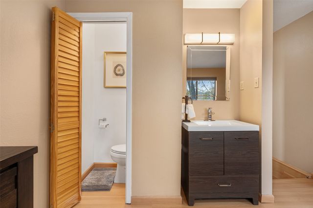 223 E Santa Fe C, Santa Fe, NM 87505