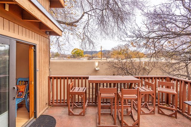 223 E Santa Fe C, Santa Fe, NM 87505