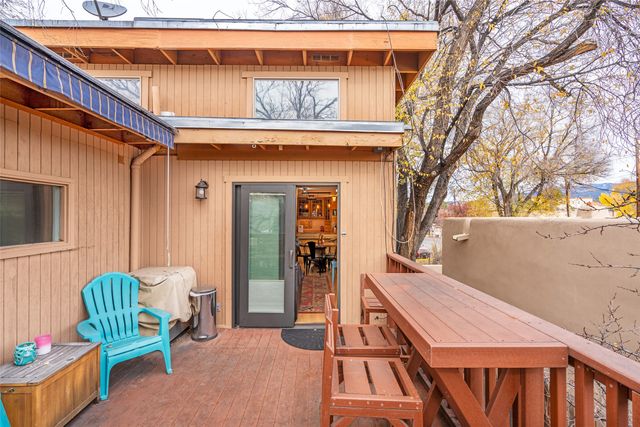 223 E Santa Fe C, Santa Fe, NM 87505