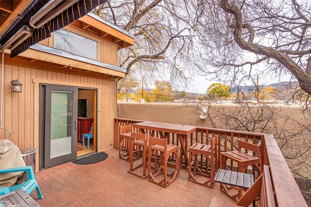 223 E Santa Fe C, Santa Fe, NM 87505