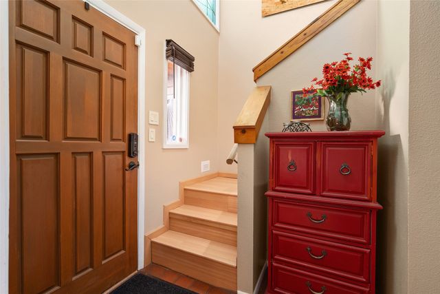 223 E Santa Fe C, Santa Fe, NM 87505