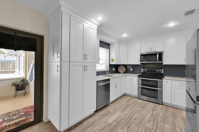 481 NW Riverside Drive, Port St. Lucie, Port St Lucie, FL 34983
