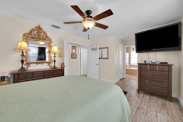 481 NW Riverside Drive, Port St. Lucie, Port St Lucie, FL 34983
