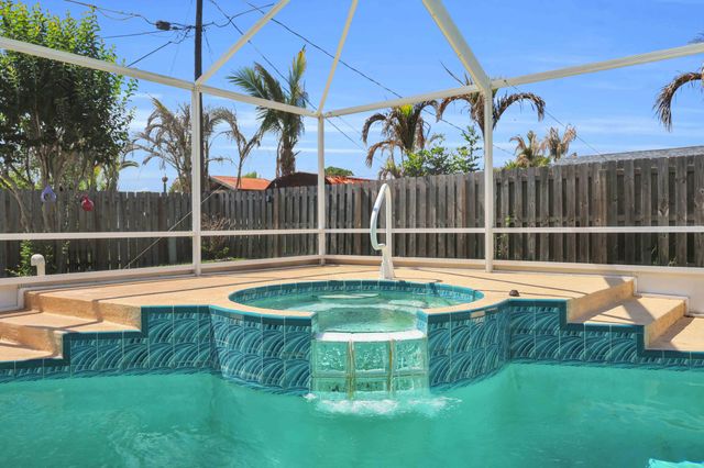 481 NW Riverside Drive, Port St. Lucie, Port St Lucie, FL 34983