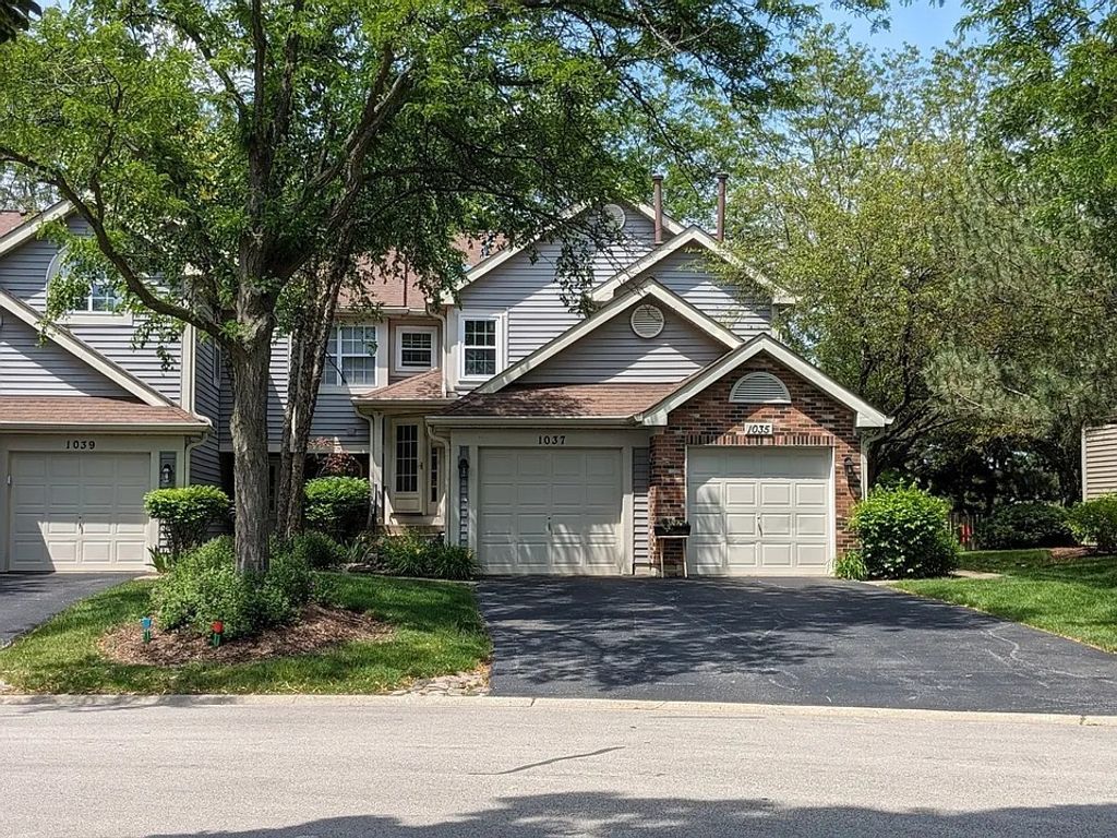 1037 Rockport Drive 1037, Carol Stream, IL 60188