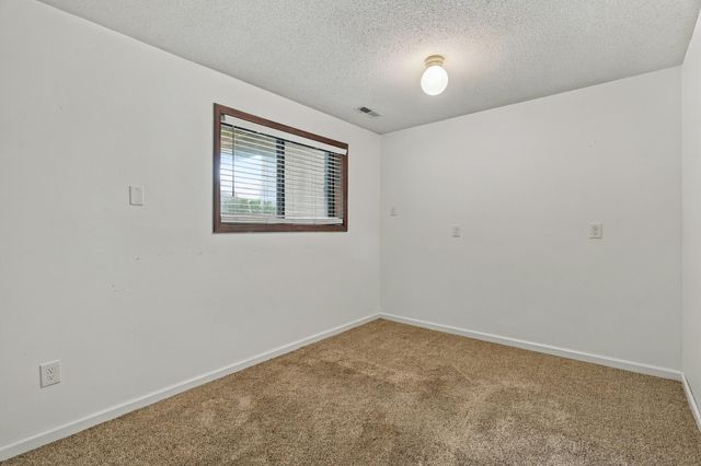 104 E GREEN MEADOWS RD 22, Columbia, MO 65203