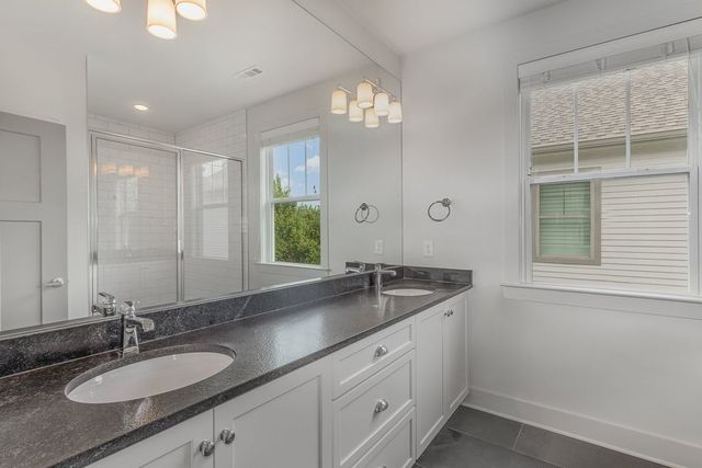 5802 Maxon Ave, Nashville, TN 37209