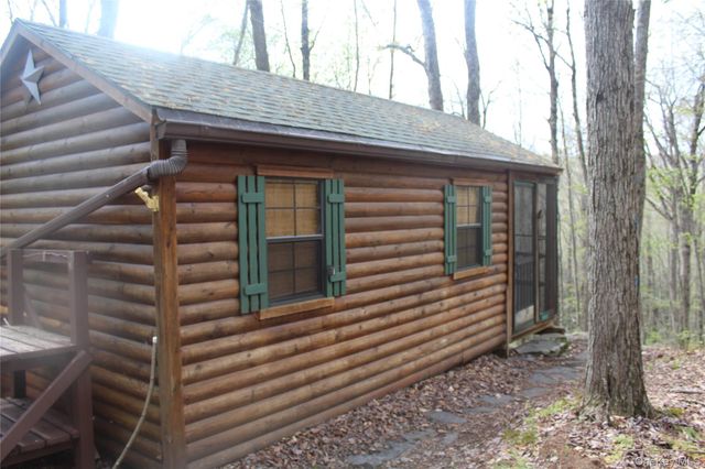 333 Peterson Drive, Roscoe, NY 12776