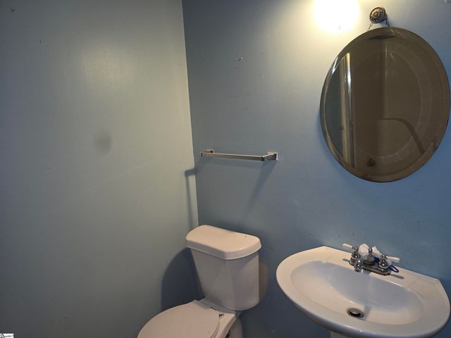 4 Cardinal Drive, Taylors, SC 29687