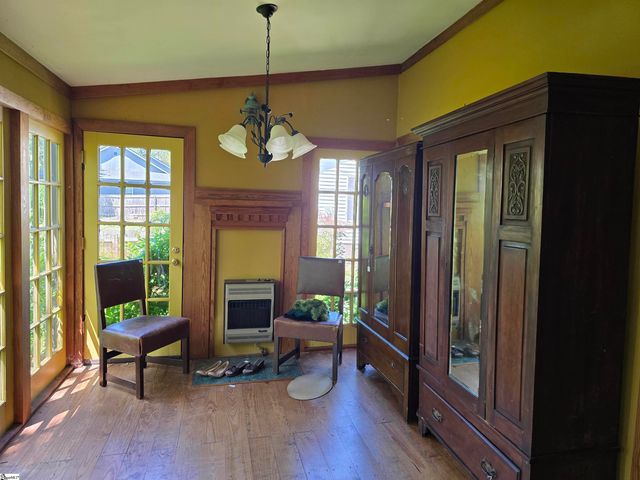 4 Cardinal Drive, Taylors, SC 29687