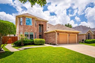 4758 Park Downs Drive, Fort Worth, TX 76137