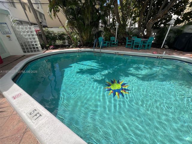 1390 Ocean Dr 101, Miami Beach, FL 33139