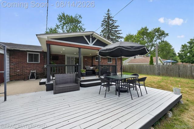 3476 Levee Street, Waterford Charter Township, MI 48329