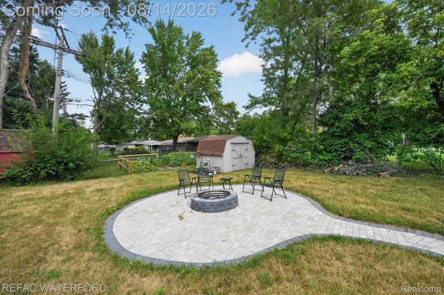 3476 Levee Street, Waterford Charter Township, MI 48329