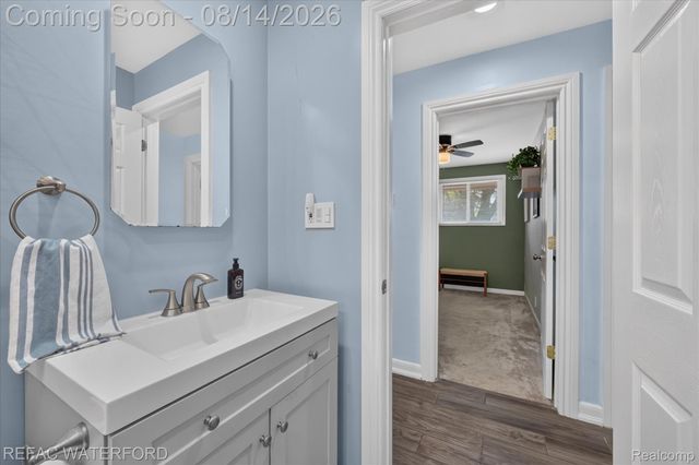 3476 Levee Street, Waterford Charter Township, MI 48329