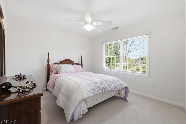 31 Phillip Dr, Parsippany-troy Hills Twp., NJ 07054