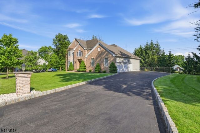 31 Phillip Dr, Parsippany-troy Hills Twp., NJ 07054