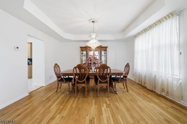 31 Phillip Dr, Parsippany-troy Hills Twp., NJ 07054