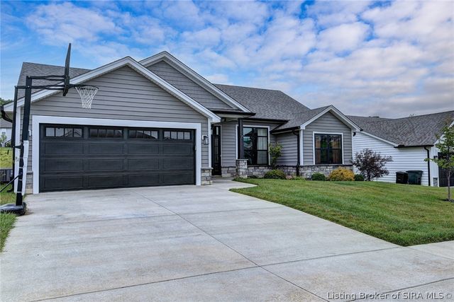 9008 Haylyn Lane, Georgetown, IN 47122