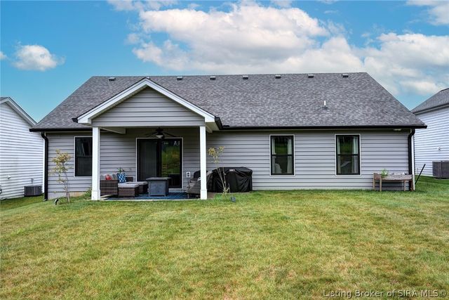 9008 Haylyn Lane, Georgetown, IN 47122