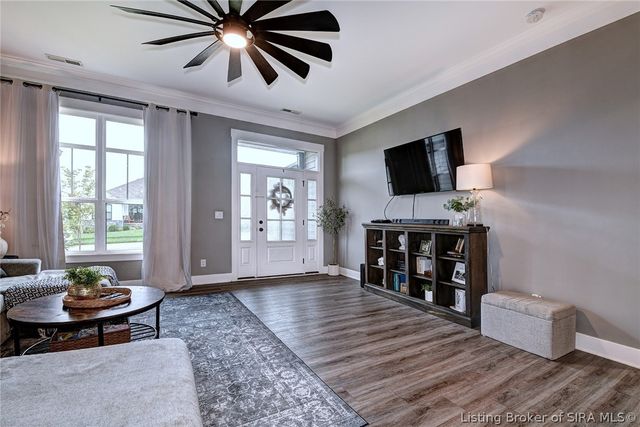 9008 Haylyn Lane, Georgetown, IN 47122