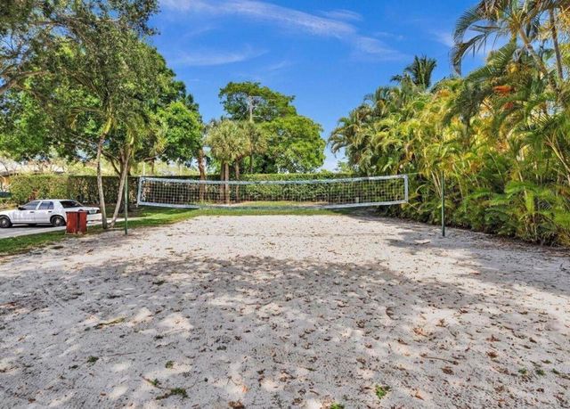 1910 Belmont Place, Boynton Beach, FL 33436