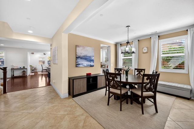 2024 Symphony Ave, Roseville, CA 95747