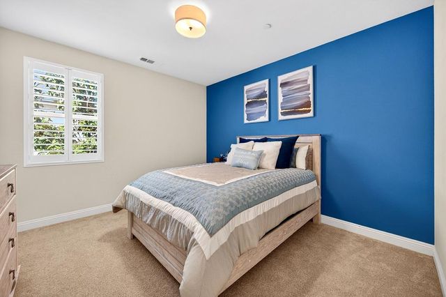 2024 Symphony Ave, Roseville, CA 95747