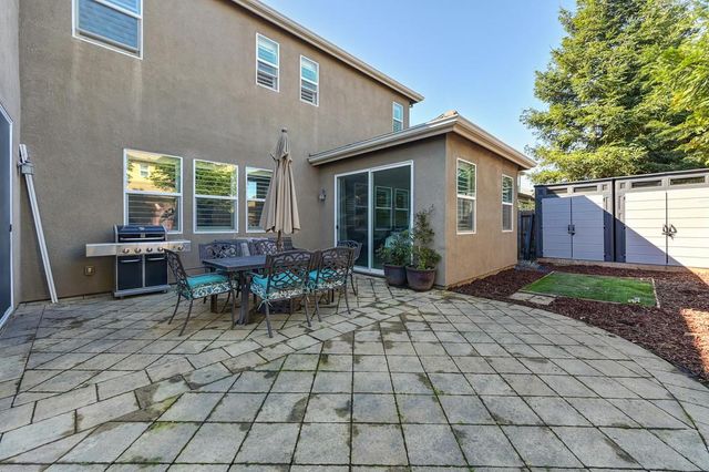 2024 Symphony Ave, Roseville, CA 95747