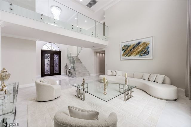 6809 Via Locanda Avenue, Las Vegas, NV 89131