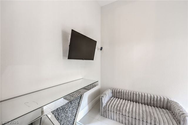 6809 Via Locanda Avenue, Las Vegas, NV 89131