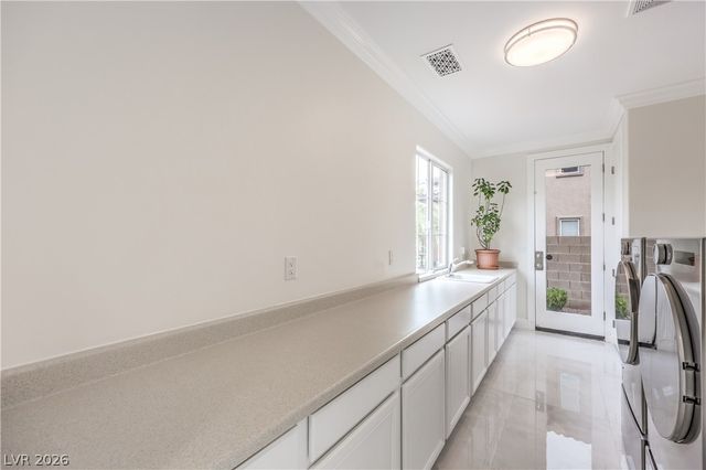 6809 Via Locanda Avenue, Las Vegas, NV 89131