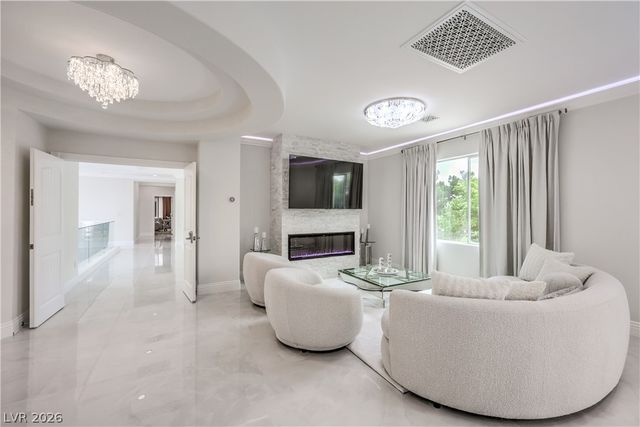 6809 Via Locanda Avenue, Las Vegas, NV 89131