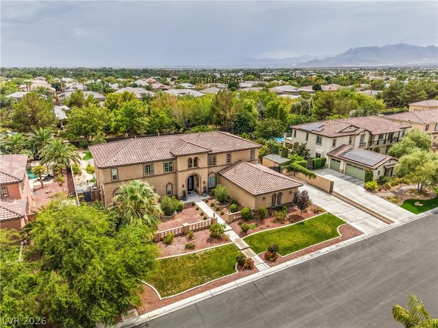 6809 Via Locanda Avenue, Las Vegas, NV 89131