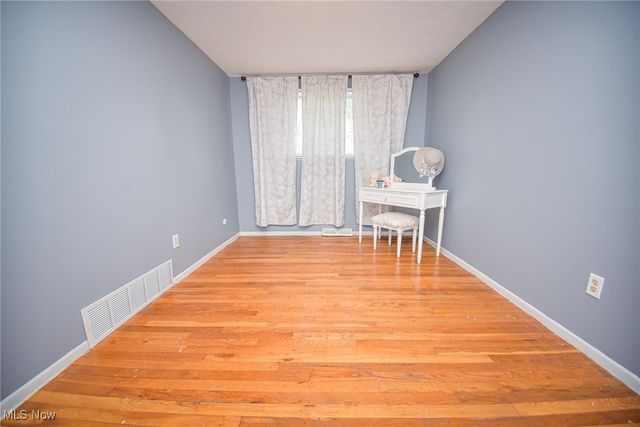 15446 Sheldon Road, Brook Park, OH 44142