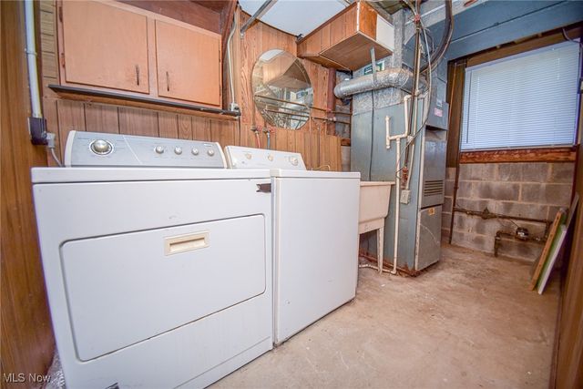 15446 Sheldon Road, Brook Park, OH 44142