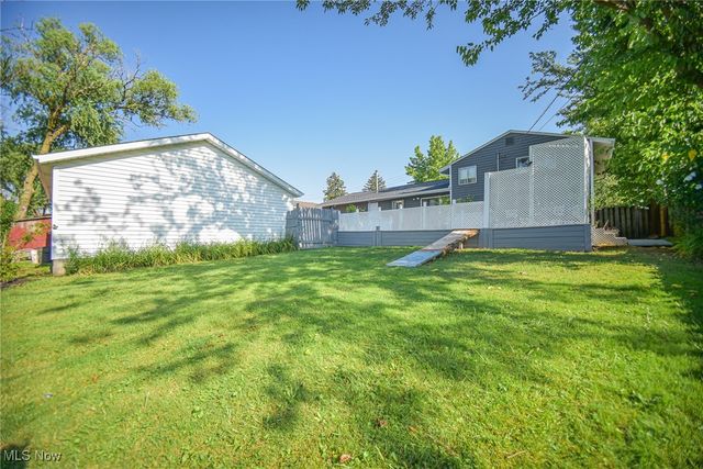 15446 Sheldon Road, Brook Park, OH 44142