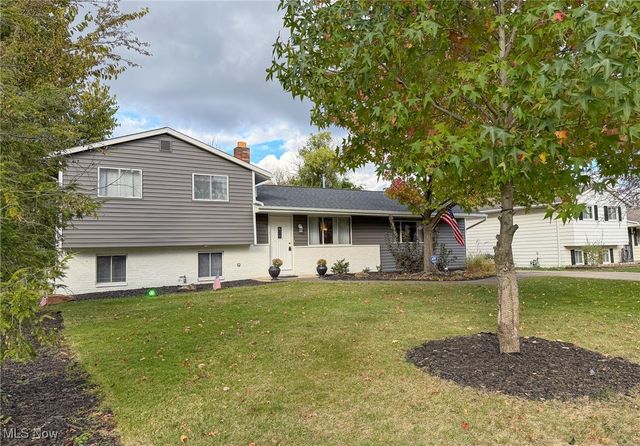 15446 Sheldon Road, Brook Park, OH 44142