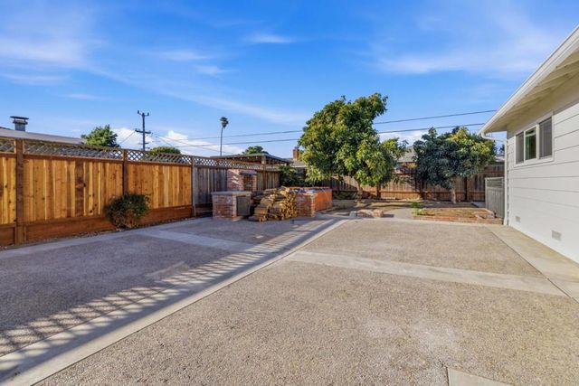 788 Bedford Drive, Salinas, CA 93901