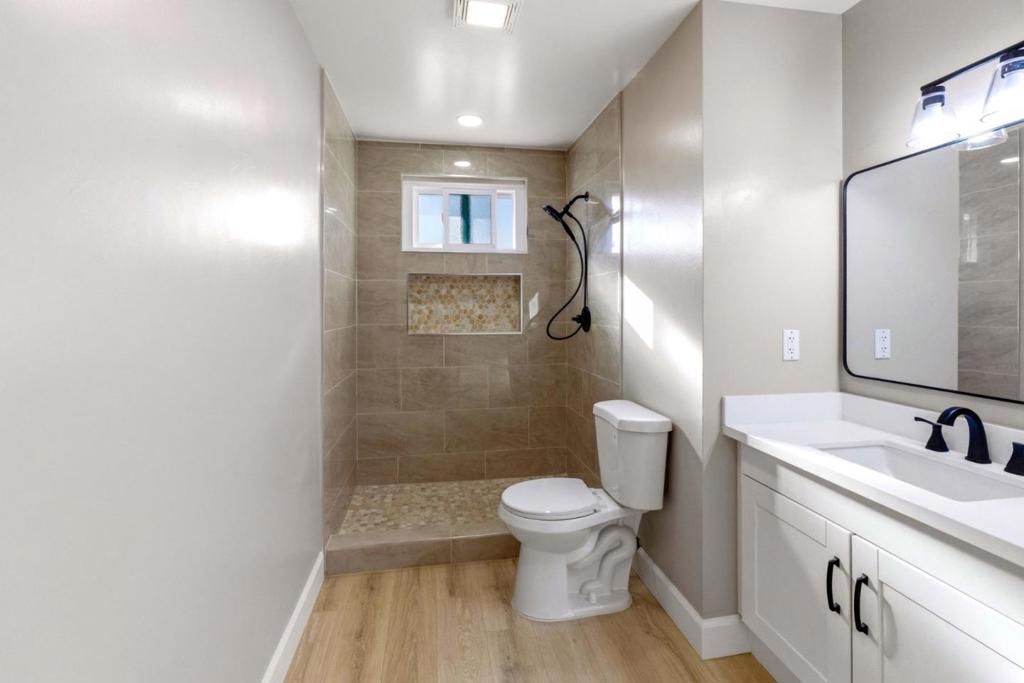 Image 14 of property listing at 788 Bedford Drive, Salinas, CA 93901