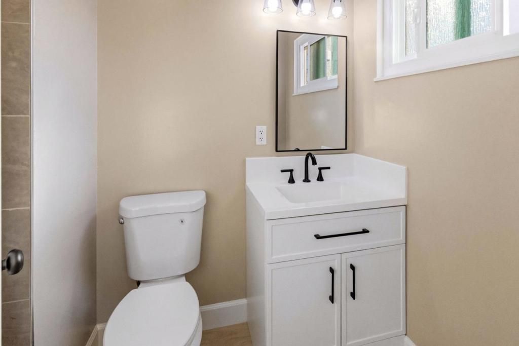 Image 21 of property listing at 788 Bedford Drive, Salinas, CA 93901