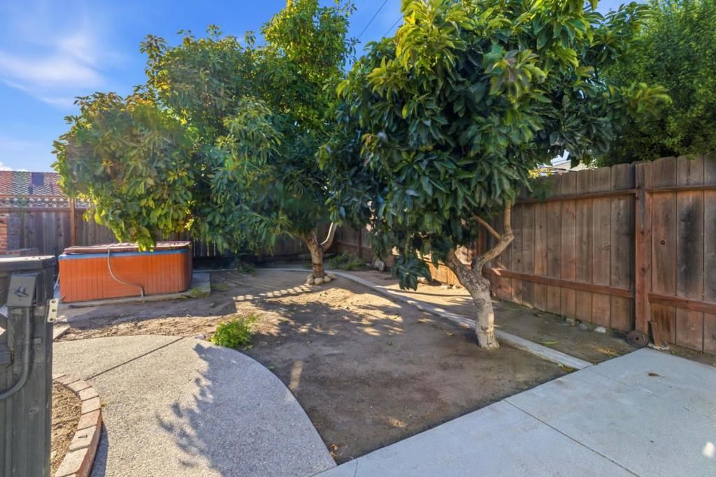 Image 25 of property listing at 788 Bedford Drive, Salinas, CA 93901