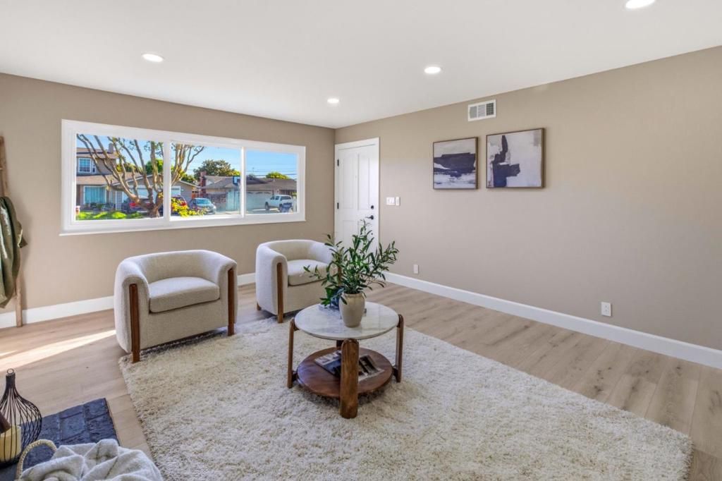 Image 8 of property listing at 788 Bedford Drive, Salinas, CA 93901