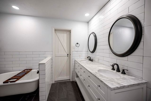 2411 Auburn Place, Midland, TX 79705