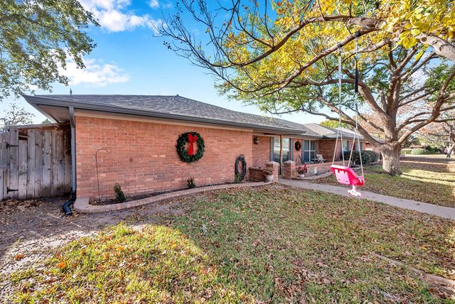 2411 Auburn Place, Midland, TX 79705