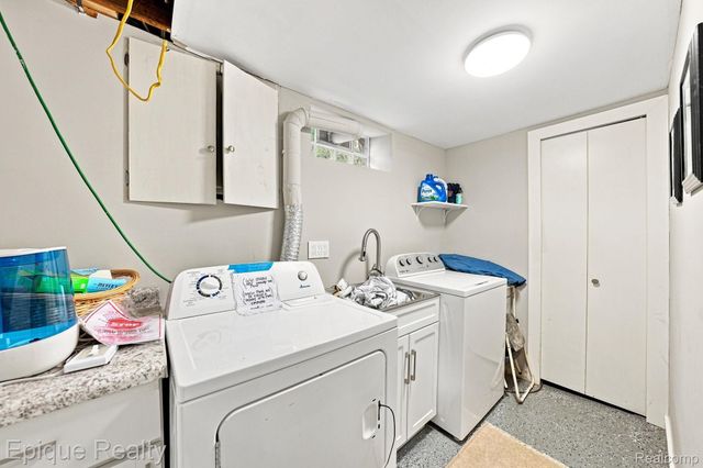 26925 S River Road, Harrison Charter Township, MI 48045